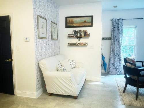 Elegant Guest Studio in Upscale Community in Covington, USA