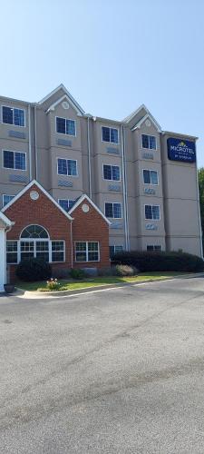 Microtel Inn & Suites by Wyndham Hoover/Birmingham - Hotel - Hoover