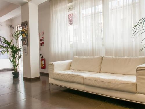 Residence Art - image 2