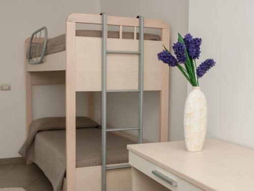 Residence Art - image 2