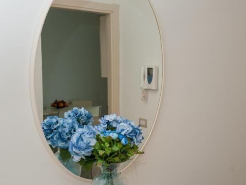 Residence Art - image 11