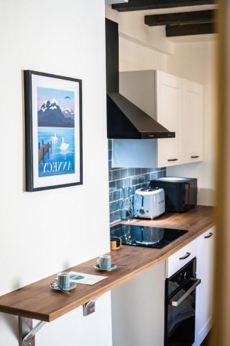 Apartment image 6