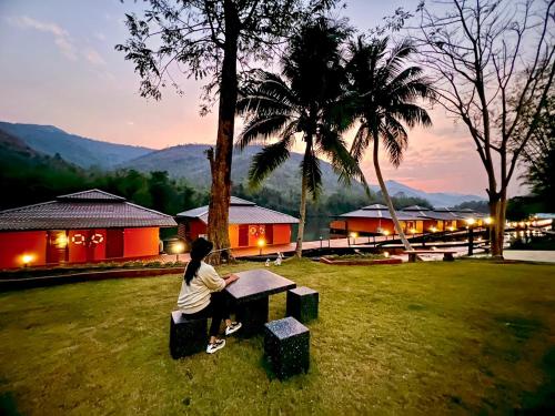 Surrounding environment, ธารามนตรา รีสอร์ท (Taramontra resort) in Si Sawat