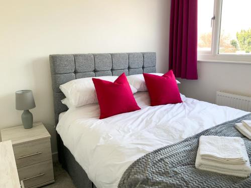 De Montfort House is a lovely 2 bedroom house in the Streatham, London (photo 9)