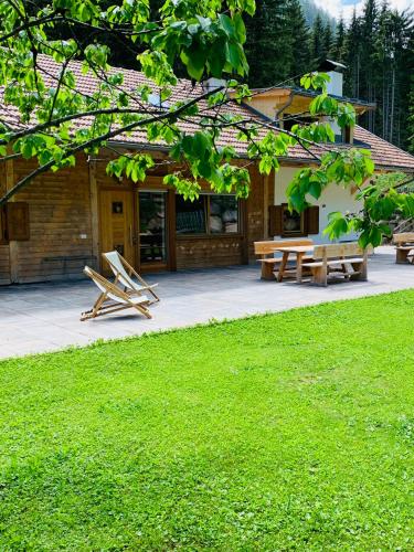  Unterurban DIE ZWEI in Unsere Liebe Frau im Walde