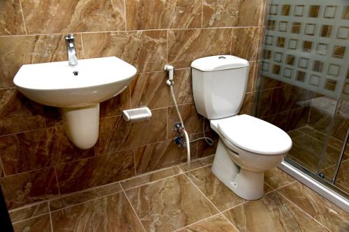 Karam Inn – Al' Aqabah, TX