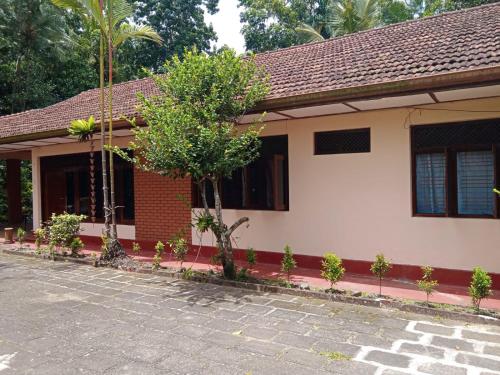 Sriyani House