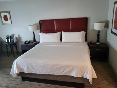 Holiday Inn Express & Suites - Smithfield/Selma, an IHG Hotel