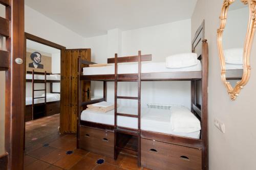 Oasis Backpackers' Hostel Granada - image 14