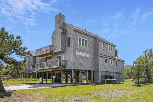 The Florrie at Ships Watch image