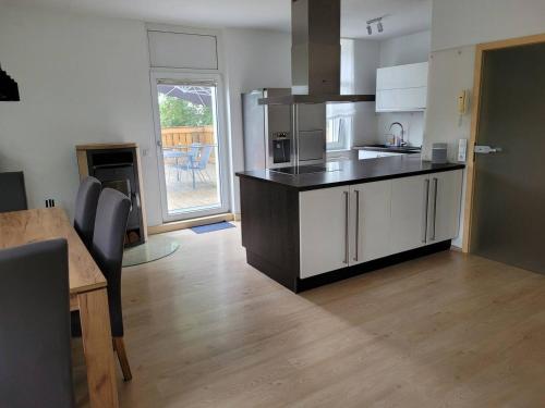 Moderne Wohnung in Meerane in ruhiger, zentraler Lage, 116 qm in 梅拉內