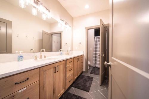 Teton Family Retreat- West Dome Teton Family Retreat- West Dome