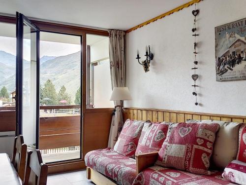 Studio lumineux renove, au pied des pistes, balcon sud, 3 pers. sans animaux - FR-1-344-175 near Le Medzery