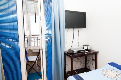 Studio with Sea View image 7