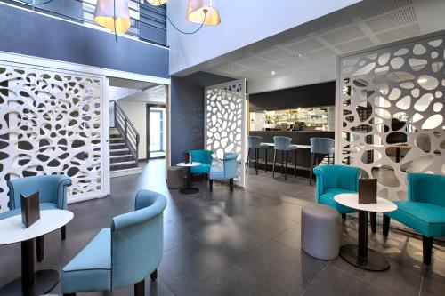 Pub/Lounge, Logis Hotel Restaurant & SPA Au Comte d'Ornon in Gradignan
