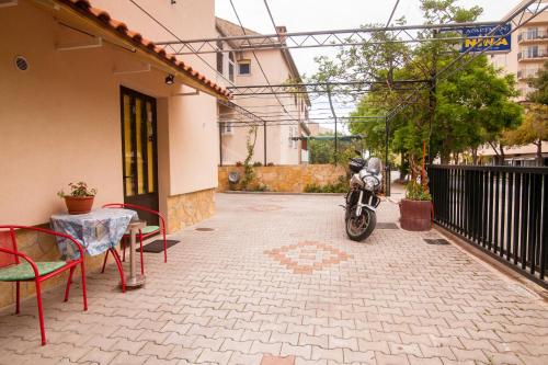 Studios Nina - image 9