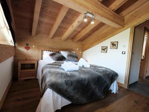 Chalet cosy acces pistes, sauna, cheminee, Wifi, parking - FR-1-344-411 in Villarencel