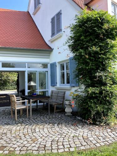 Sonnige Wohnung mit Garten am fränkischen Seenland