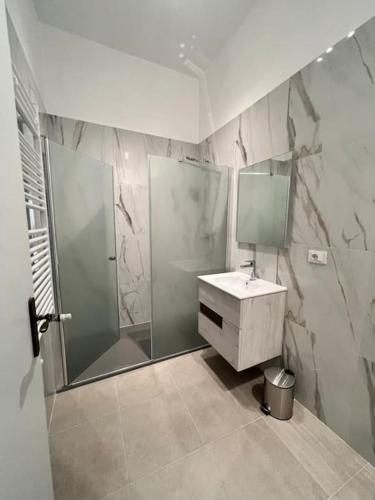Campo de’ Fiori Rooftop Apartment, Рим (фото 10)