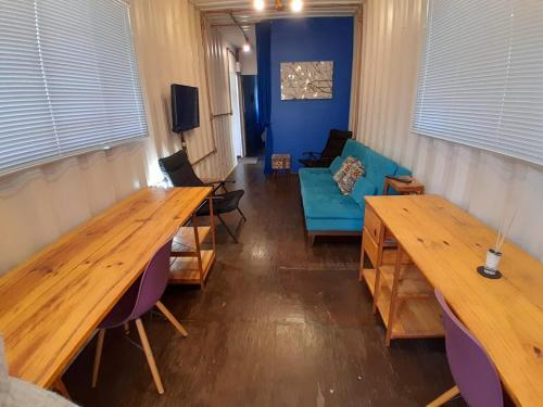 Casa Topázio no Container dos Cristais (Casa Topazio no Container dos Cristais) in เดลฟิโนโปลิส