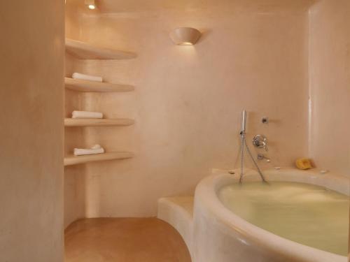 Dome Santorini Resort & Spa Room Type - Suite with Private Outdoor Hot Tub and Terrace Dome Santorini Resort & Spa Room Type - Suite with Private Outdoor Hot Tub and Terrace