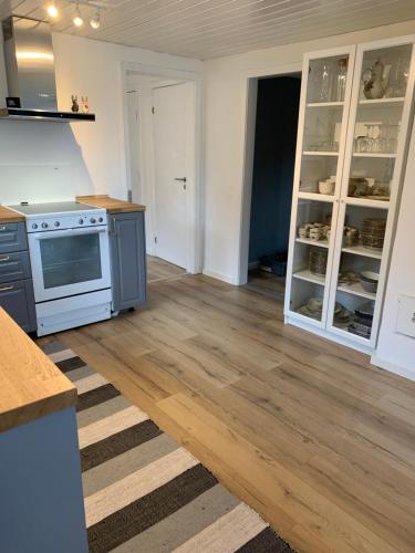 Huset ved søen tæt på Herning og MCH og boxen 90 m2 (Huset ved søen tæt pa Herning og MCH og boxen 90 m2) in Sunds