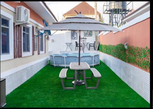 3 bedroom bungalow in Enugu