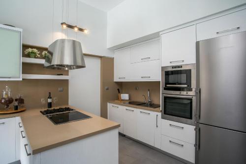 Rodi Luxury Apartment