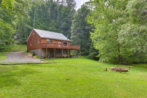 Rustic Cabin with Hot Tub - 7 Miles to Hocking Hills - image 6