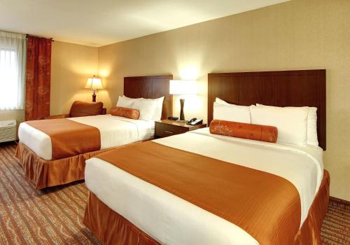 Phoenix Inn Suites Salem - image 11