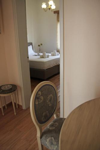 Two-Bedroom Villa image 10