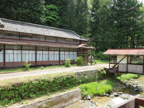 霊泉寺温泉 中屋旅館