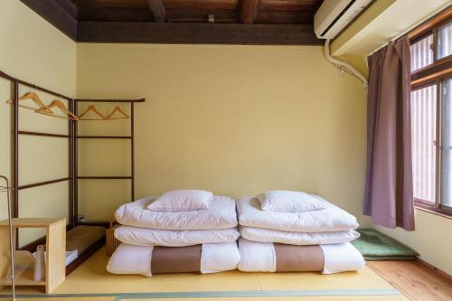 Japanese-Style Standard Room with Shared Bathroom - Non-Smoking image 5