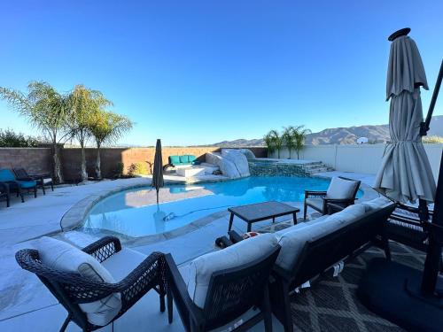 Newly Built 4 Bedroom 2.5 Bath with Pool and Spa - Accommodation - Lake Elsinore