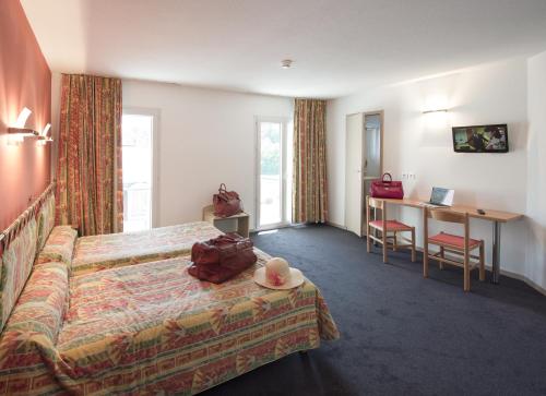 room detail thumbnail 0