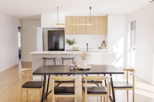 Dapur, Cozy Home Close to Beach and Hobart CBD in Kingston
