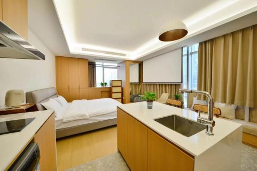 Shenzhen Duowei Luxury Apartment Chegongmiao Branch