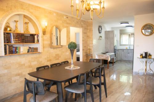 יוקרה בעתיקה, Safed (photo 9)
