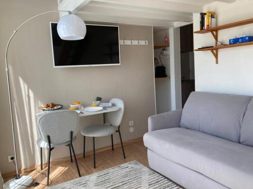 Chambre indépendante en face de la Gare Lille Flandres - Pension de famille - Lille