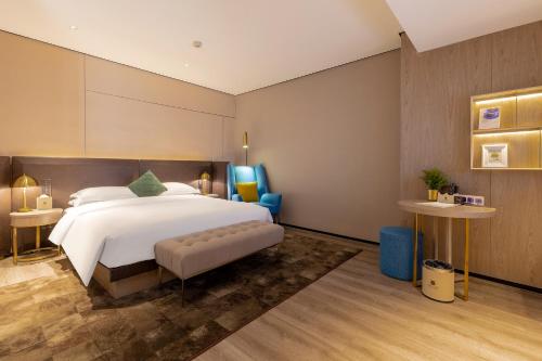 Echarm Plus International Hotel Hangzhou Binjiang XingGuang Avenue Pedestrian Street Branch - image 3