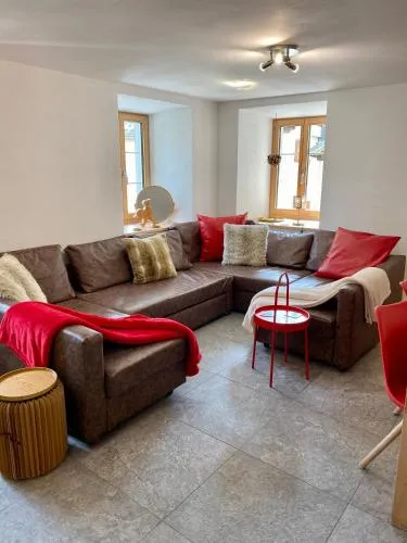 Moderne Ferienwohnung 1-6 Pers in Guarda, Schweiz