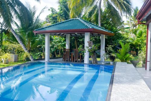 수영장, Villa A.SMS in 인두루와