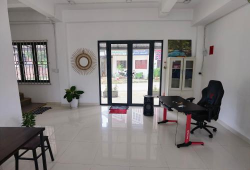 Chantha Souk in ヴァンヴィエン