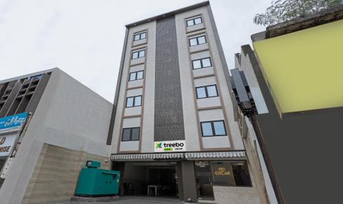 Treebo Oscar, Rajkot