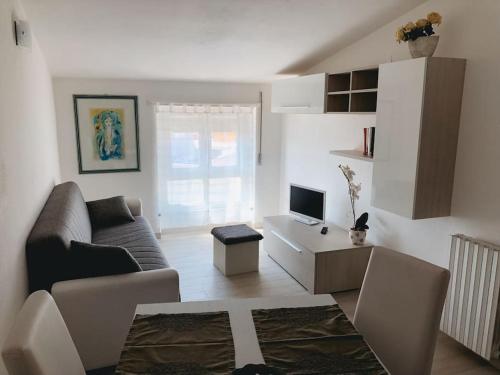 Luis Apartment - Appartamento per single o coppia R7265