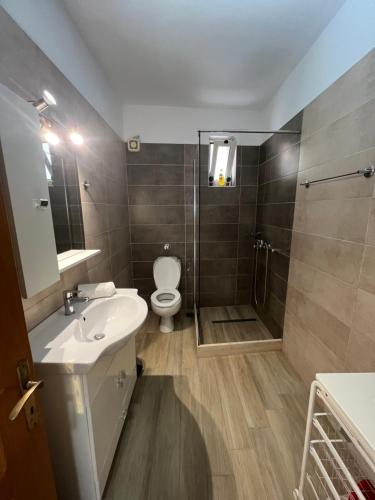  Alexandra' s Apartments in Plataria