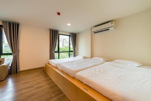 P18 Hotel Room Type - Superior Double Room
