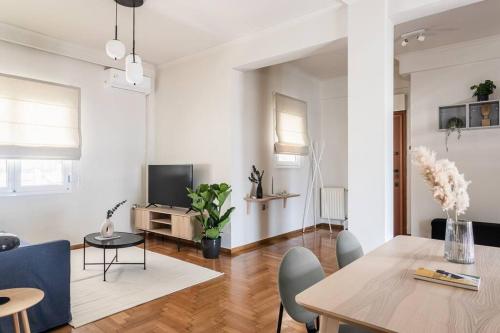 Two-Bedroom Apartment image 7