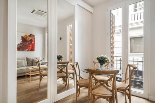 Room Canalejas - image 3