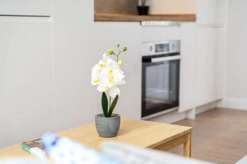 Room Canalejas - image 4